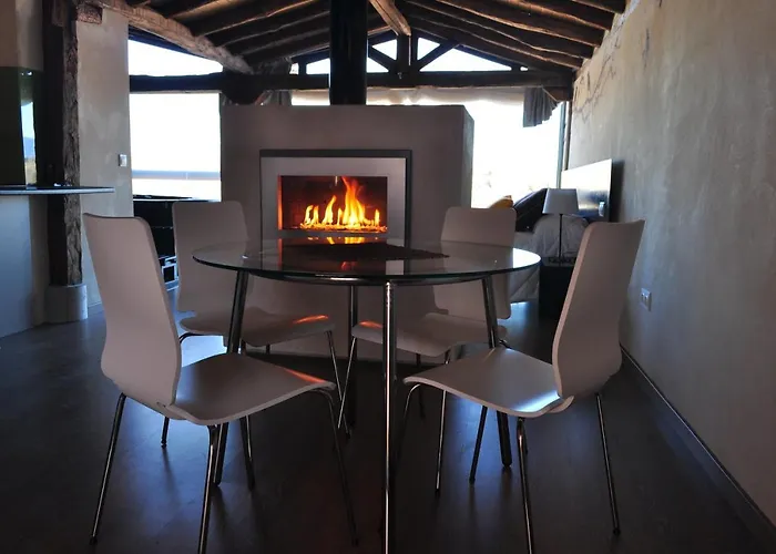 Rural Con Jacuzzi * Cabanas de Polendos